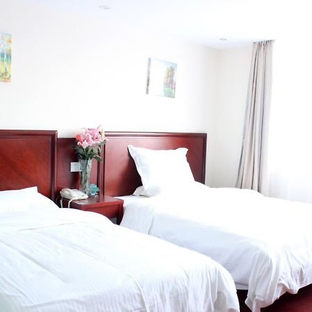 Greentree Inn Henan Luoyang Peony Square Business Hotel Dış mekan fotoğraf