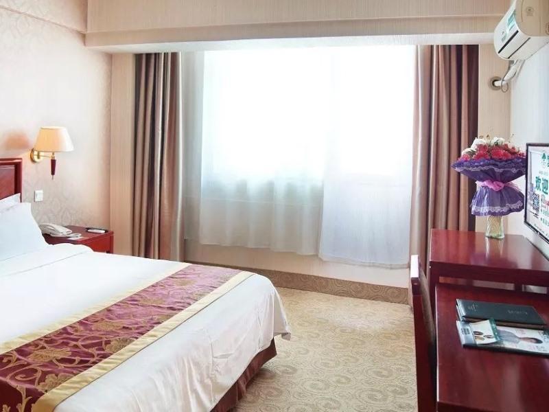 Greentree Inn Henan Luoyang Peony Square Business Hotel Dış mekan fotoğraf