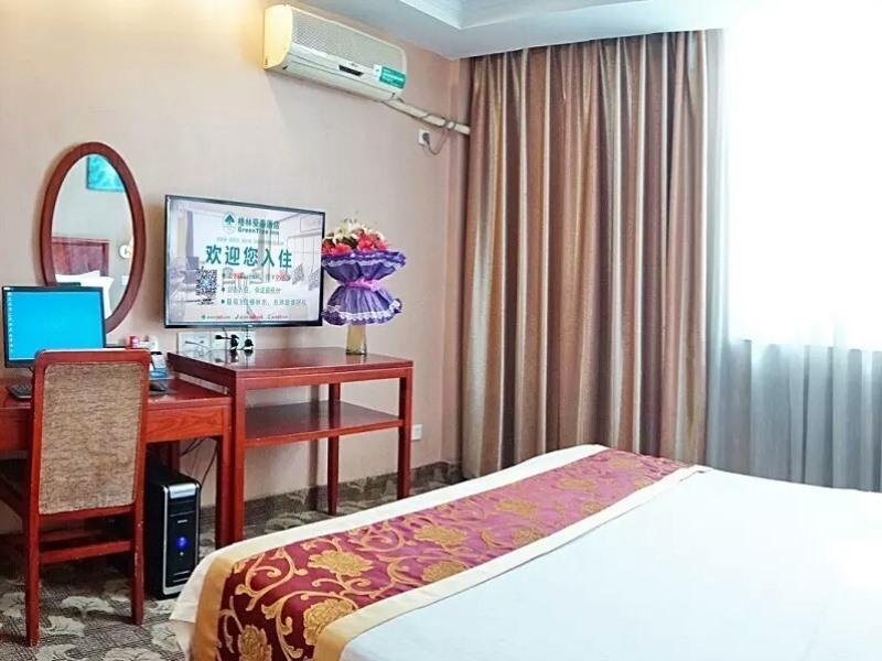 Greentree Inn Henan Luoyang Peony Square Business Hotel Dış mekan fotoğraf